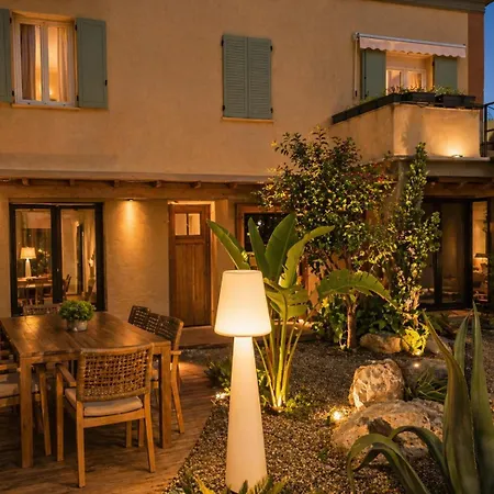 Irabo Apartment *